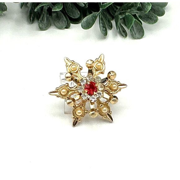 Vintage Gold Tone Snowflake Brooch Pin With Red and Clear Rhinestones - Picture 1 of 5